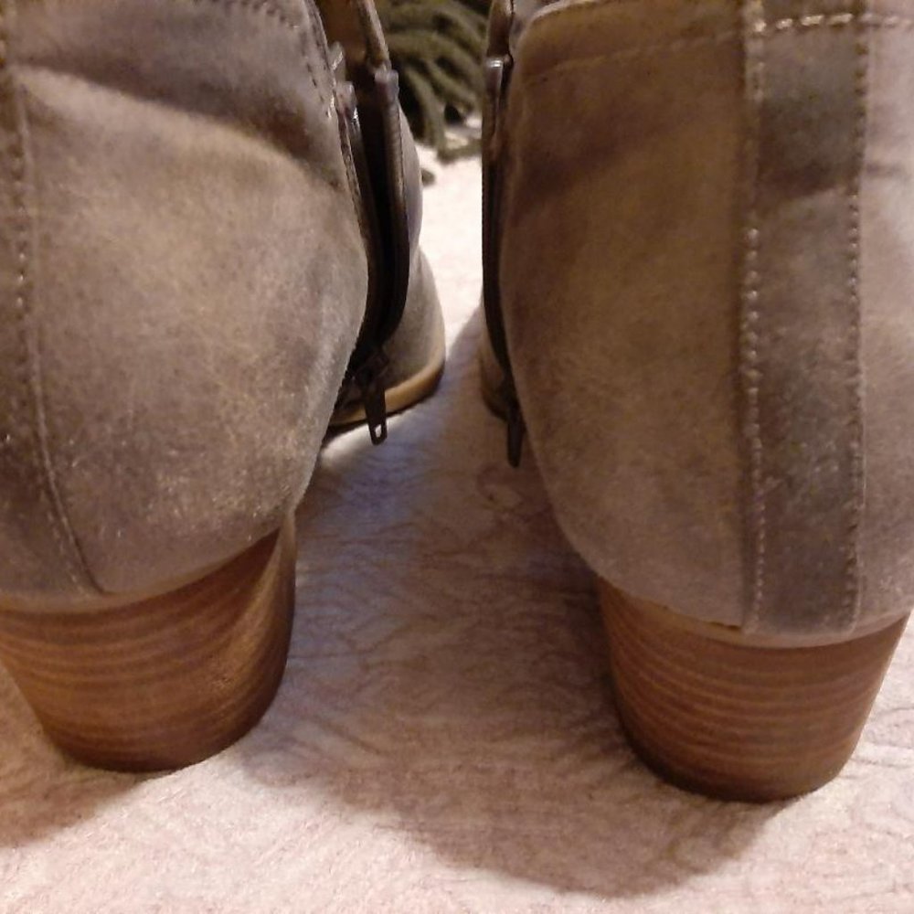 Fergie Booties - Picture 4 of 7